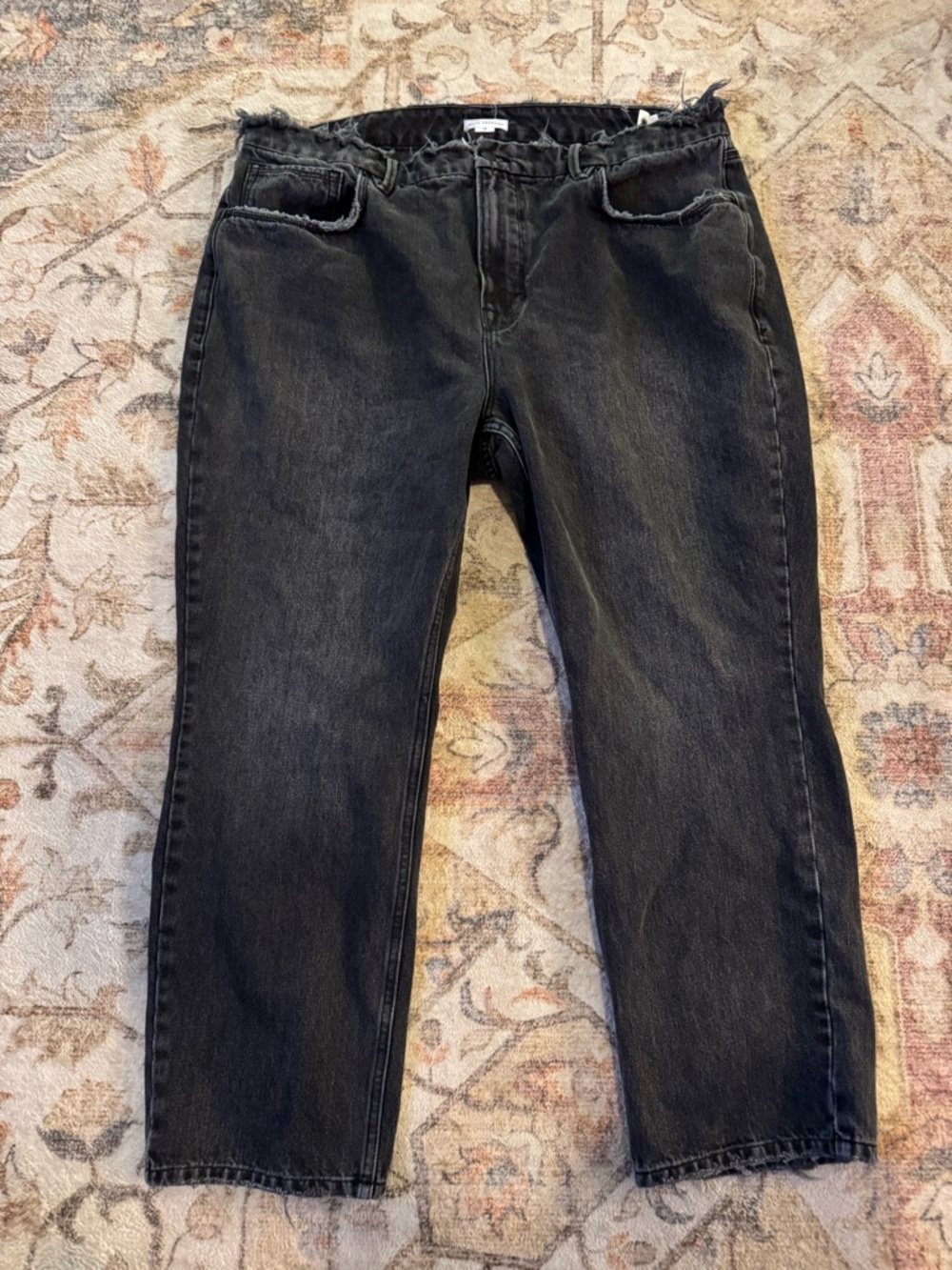 Good American 90s Duster length Jeans in Black